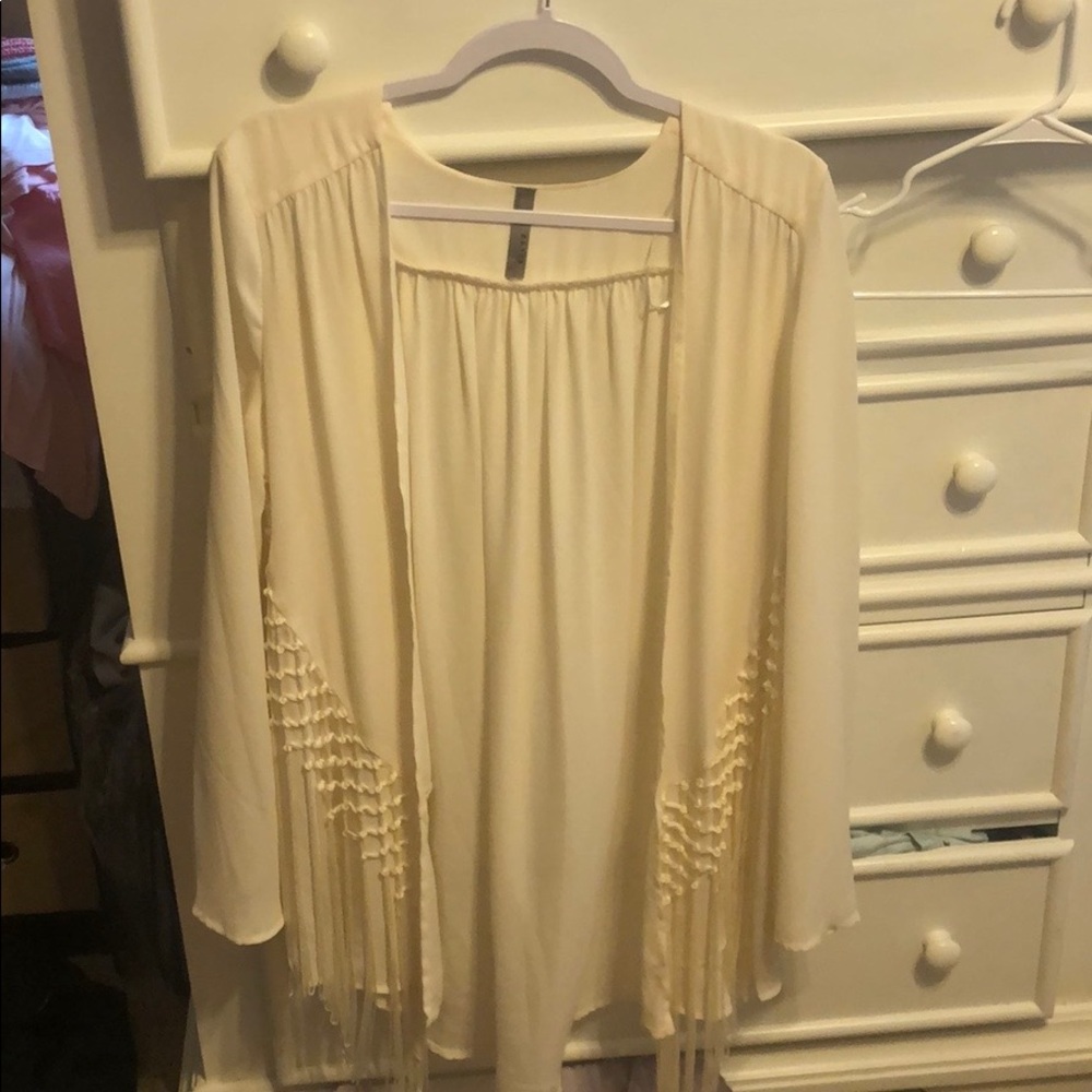 Entro size L sheer/cream cardigan